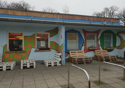 Referenz Klaer Bauelemente: Modernisierung Grundschule am Mühlenfließ, Berliner Str. 43, 15234 Frankfurt (Oder) OT Booßen